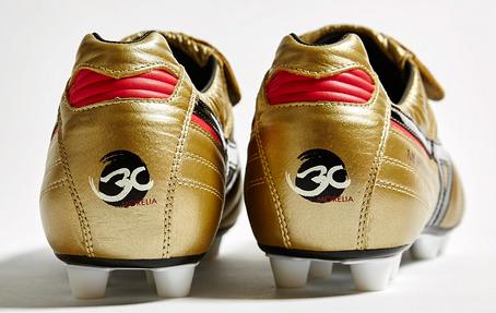 モレリア2 ゴールド 30足限定 : Kohei's BLOG サッカースパイク情報ブログ