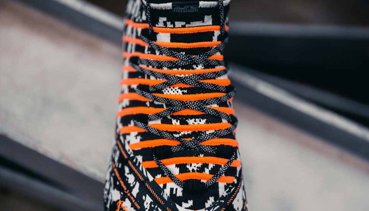 ネイマール着用スパイク「PUMA フューチャーZ 1.3 Teaser Edition