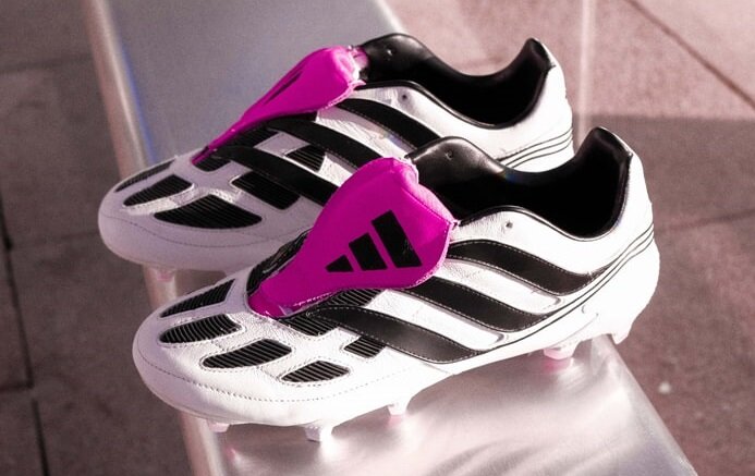 復刻版プレデタープレシジョンの白黒ピンクカラーが数量限定で登場