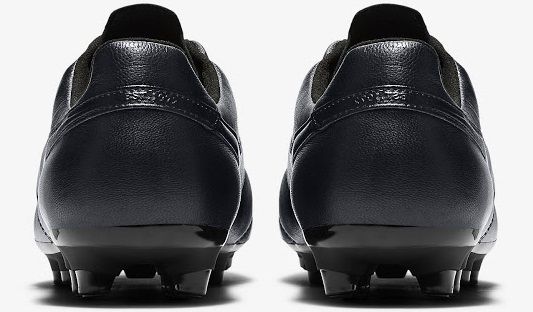 新色】 ナイキ ティエンポ プレミア FG ブラックアウト & ホワイト