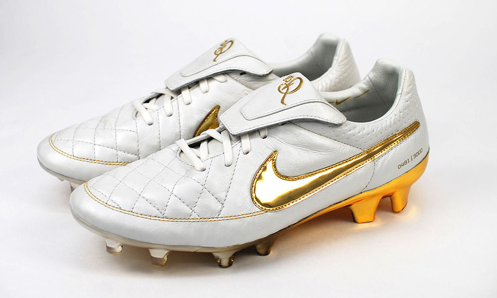 ナイキ ティエンポレジェンド 5 R10 FG 限定 : Kohei's BLOG サッカー