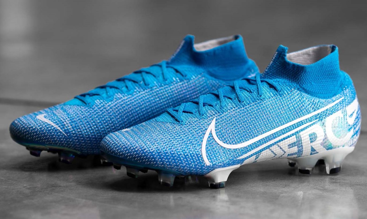 新型】 ナイキ マーキュリアルスーパーフライ7 & ヴェイパー13 FG 正式