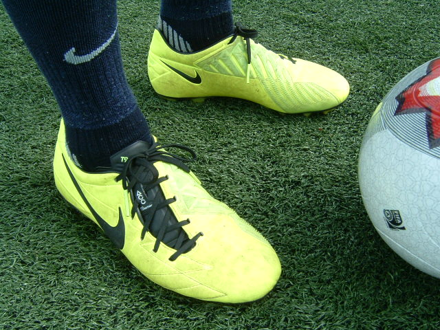 ナイキ T90 レーザー 4 HG-B ACC インプレ : Kohei's BLOG サッカー