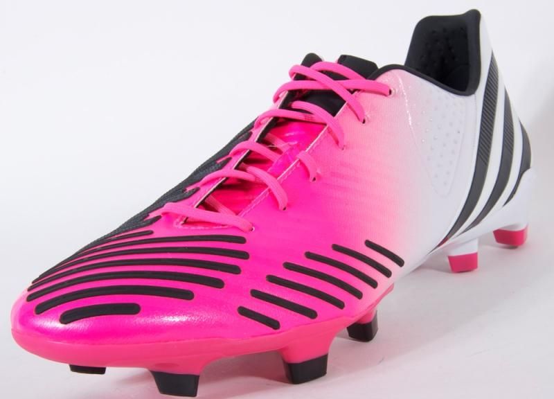 リーサルゾーン ベッカムカラー 登場 : Kohei's BLOG サッカースパイク