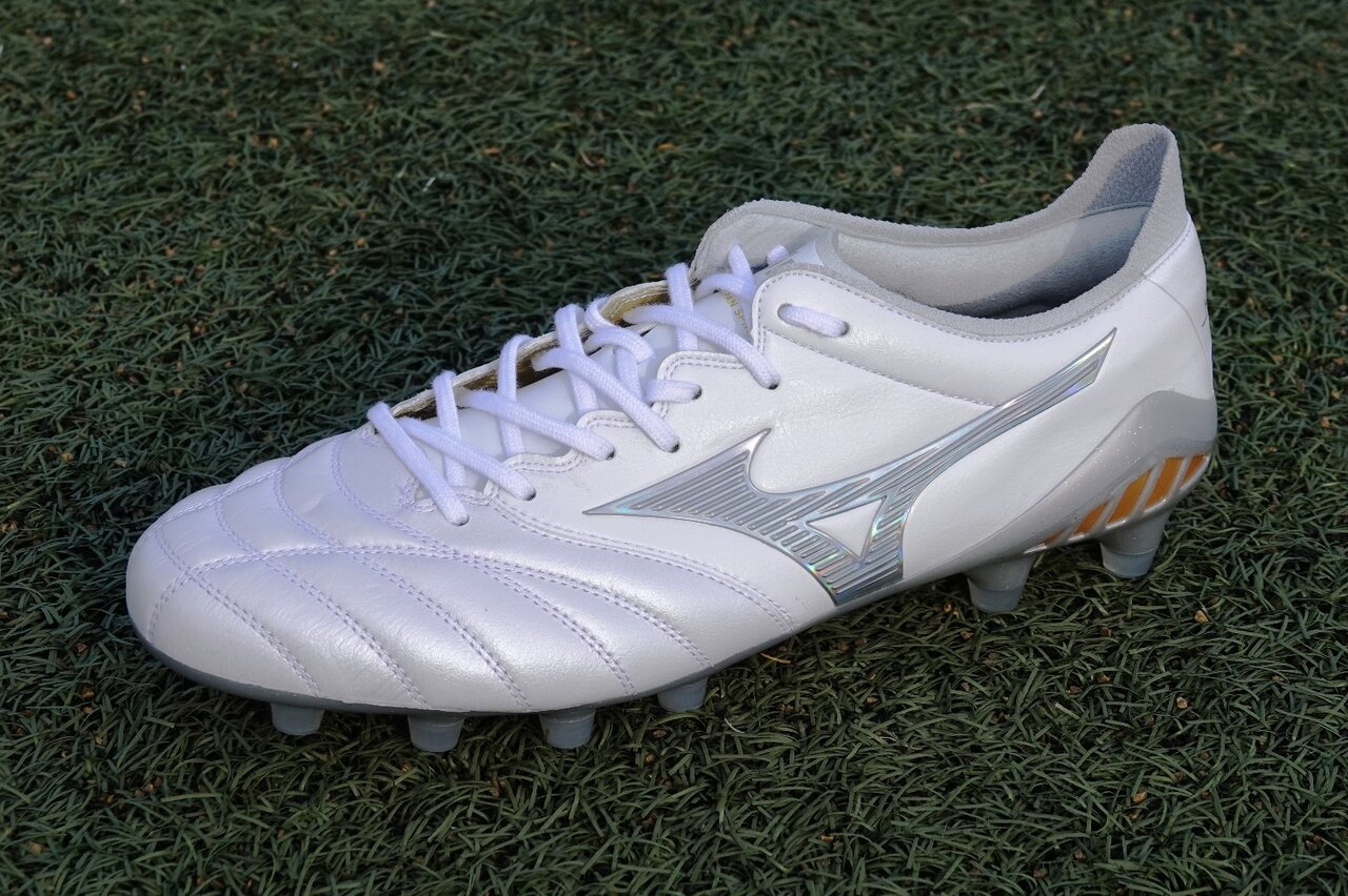 ミズノ『モレリアネオ3』2023年春の新色が発売！ : Kohei's BLOG