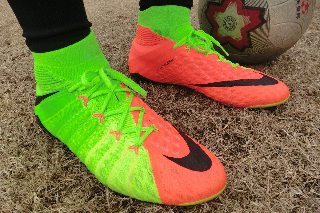レビュー】 ナイキ ハイパーヴェノムファントム3 DF FG 使用感・評価