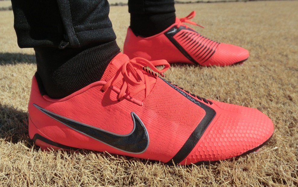 ナイキ ファントムヴェノム エリート FG 【レビュー】 評価 : Kohei's