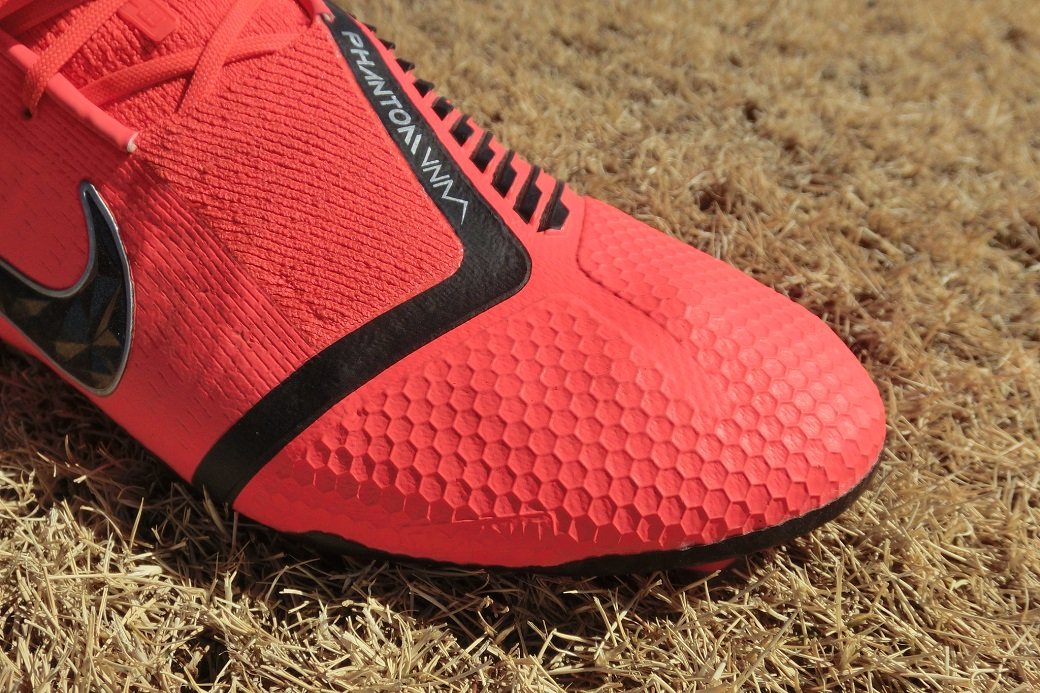 ナイキ ファントムヴェノム エリート FG 【レビュー】 評価 : Kohei's