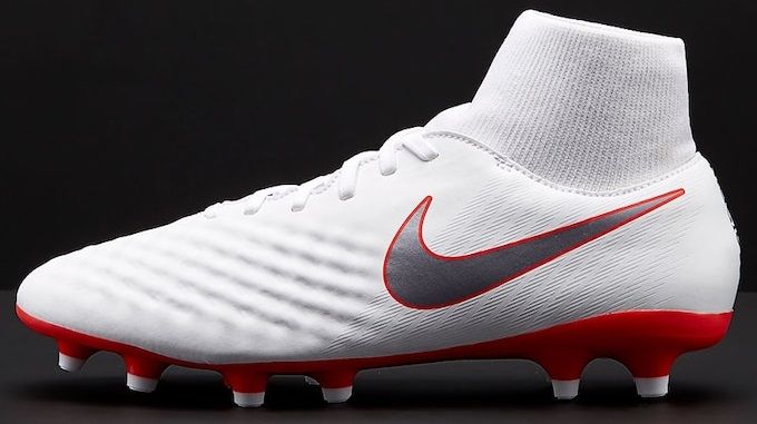 サイズ感】 ナイキ マジスタオブラ2 エリート FG (マジスタオーパス2FG