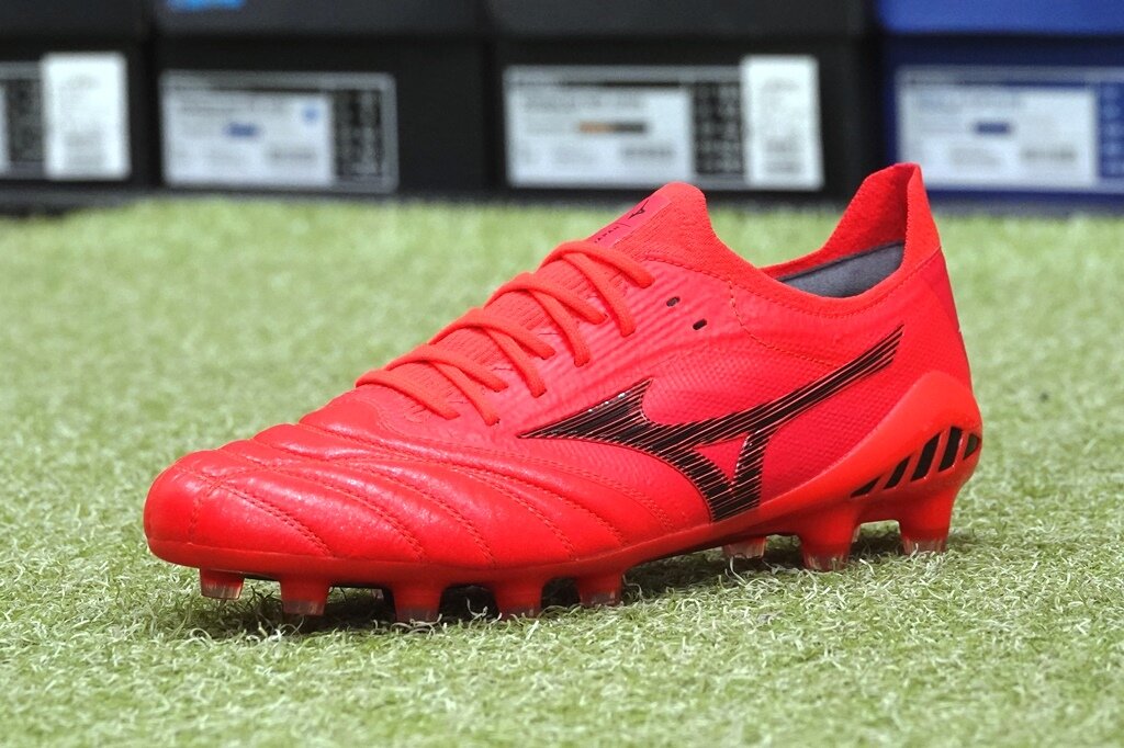 ミズノ イグニションレッドパックをサッカーショップでチェックしてき