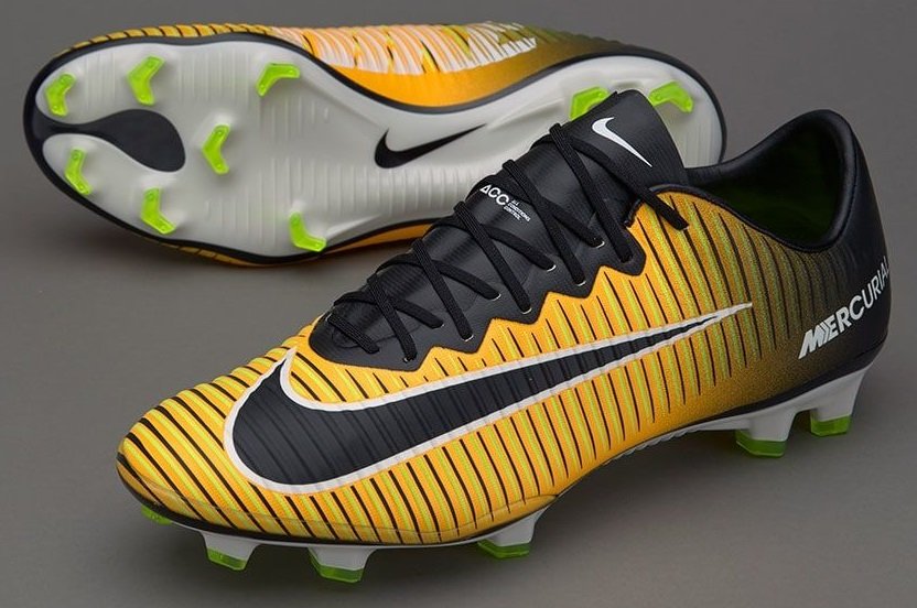 マーキュリアルヴェイパー13 & スーパーフライ7エリートFG SE オレンジ