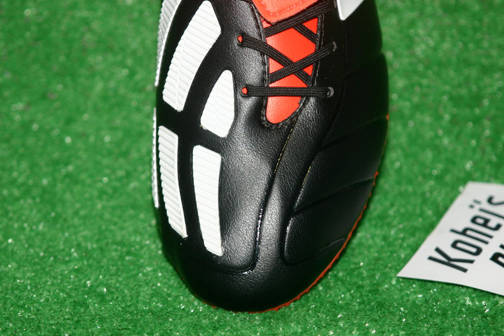 詳細】 アディダス プレデターマニアFG 復刻版 リベンジパック