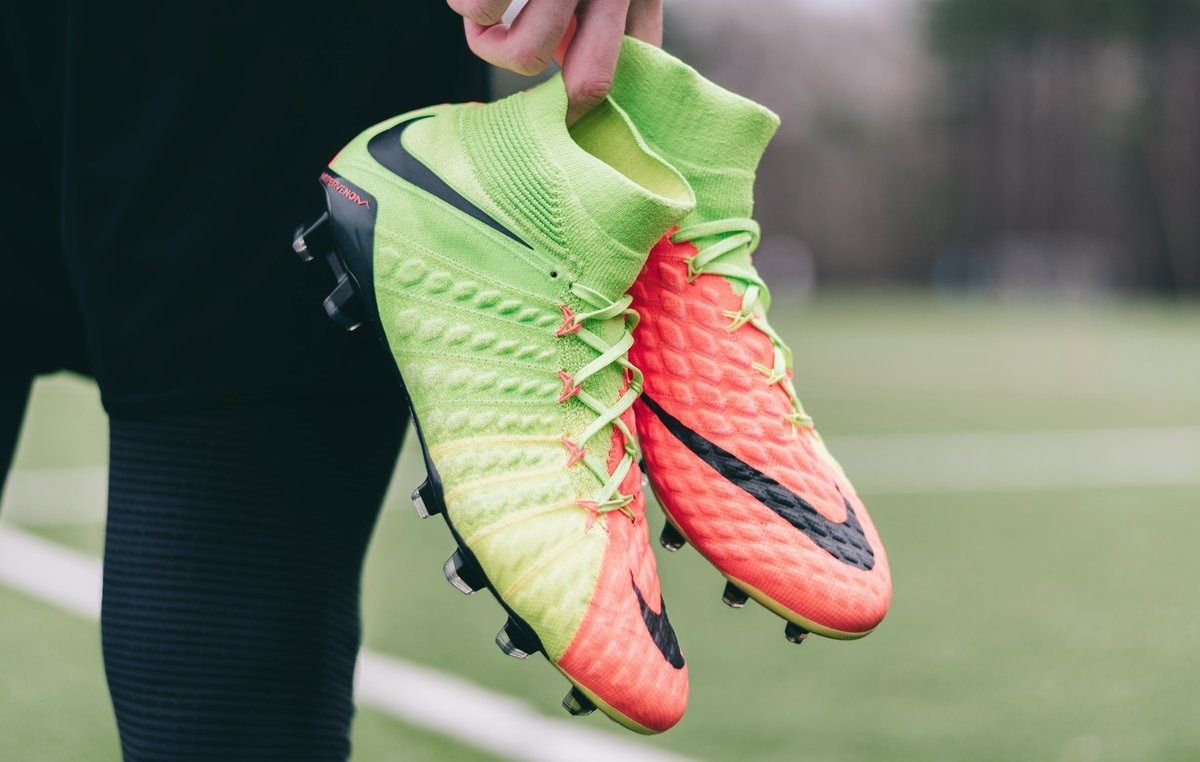 新型】 ナイキ ハイパーヴェノム3 正式公開 (ハイパーヴェノム