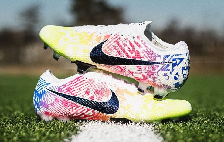 ネイマール着用スパイク「マーキュリアルヴェイパー13」Jogo