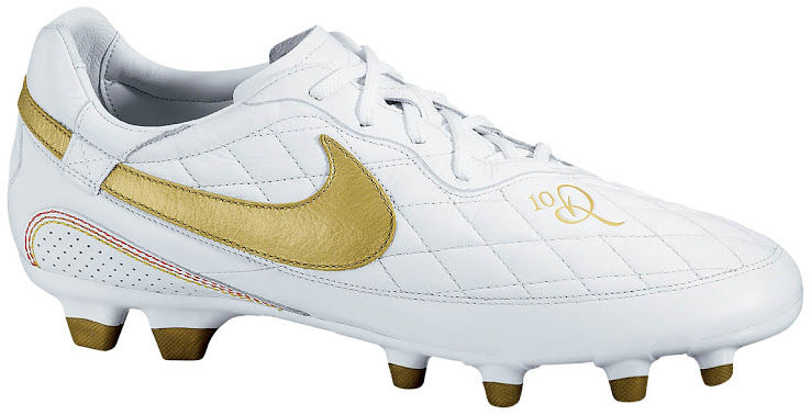 限定】 ナイキ ティエンポ ルナー レジェンド X 7 PRO 10R