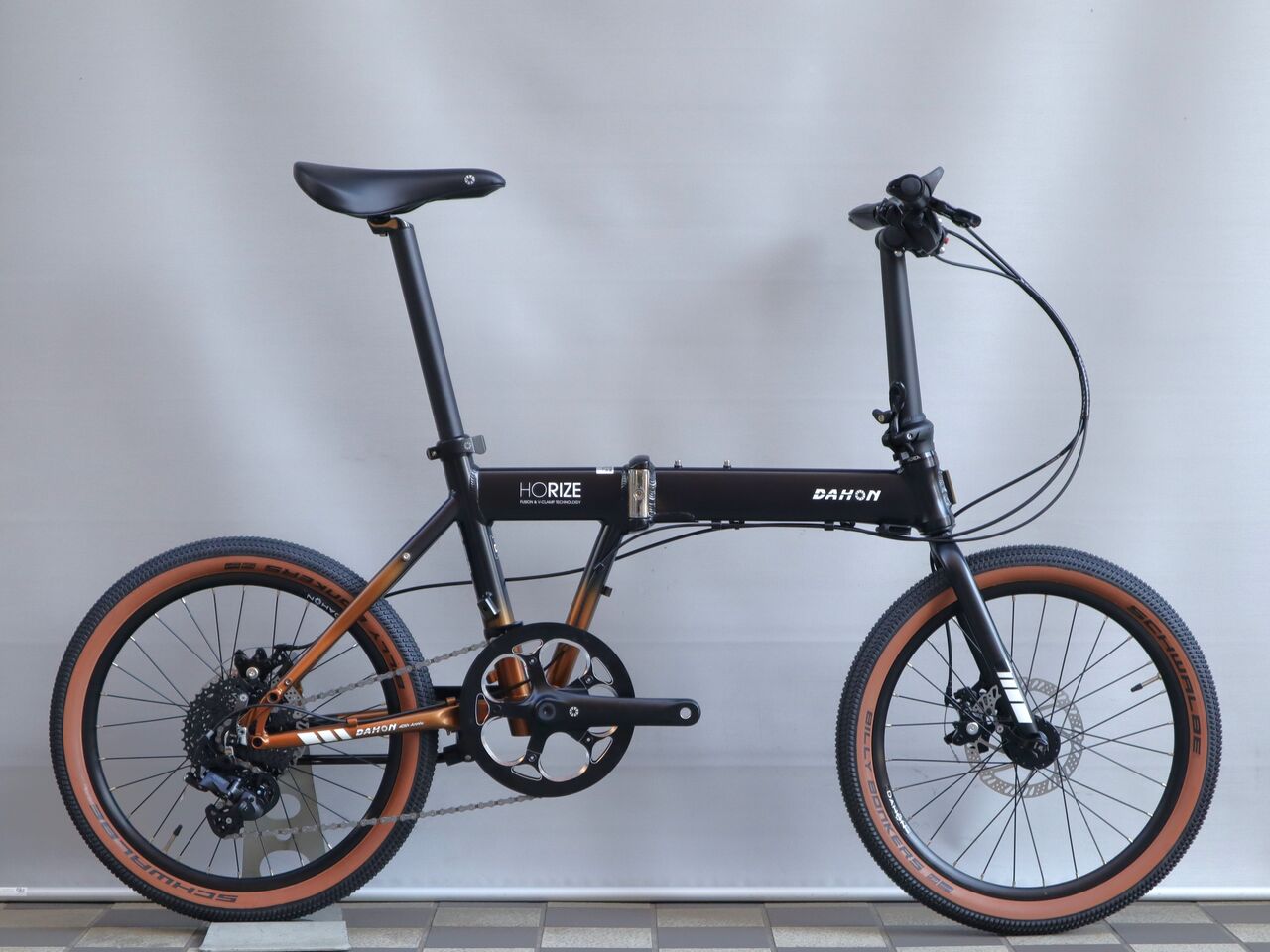 DAHON Horize Disc 限定カラーを早くもカスタム【橋輪Blog】 : 橋輪