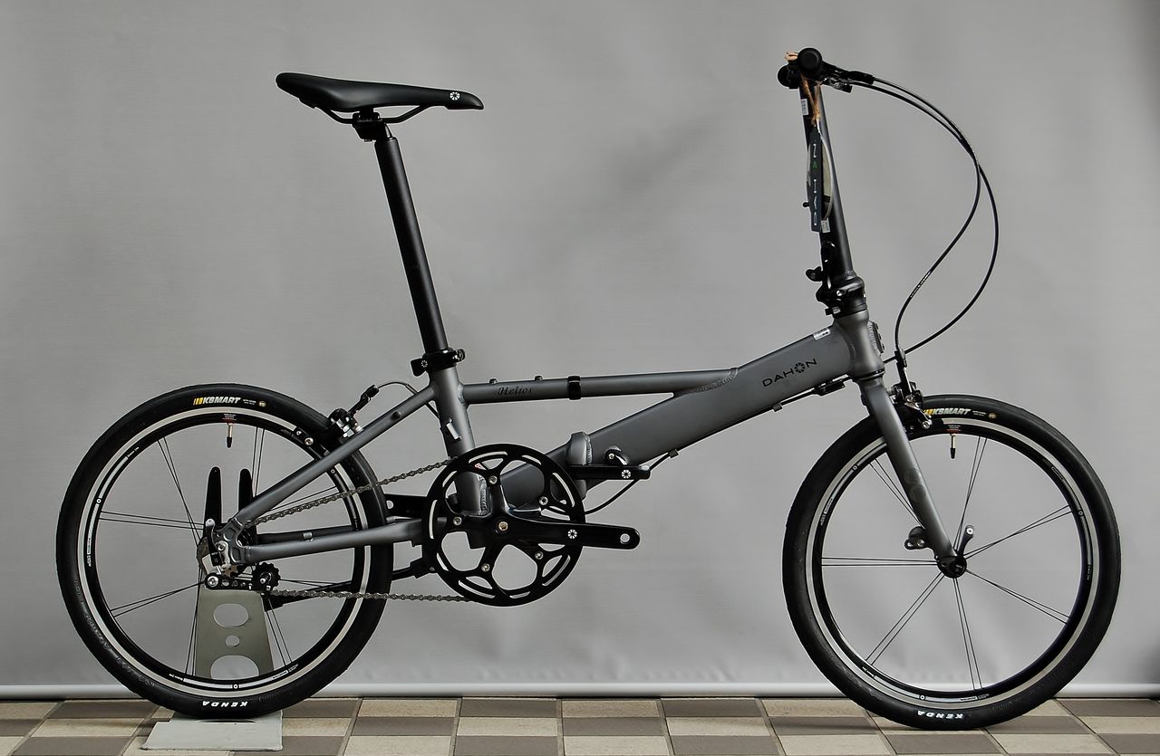 2017 8年ぶりで復活を遂げるDAHON Helios 【橋輪Blog】 : 橋輪