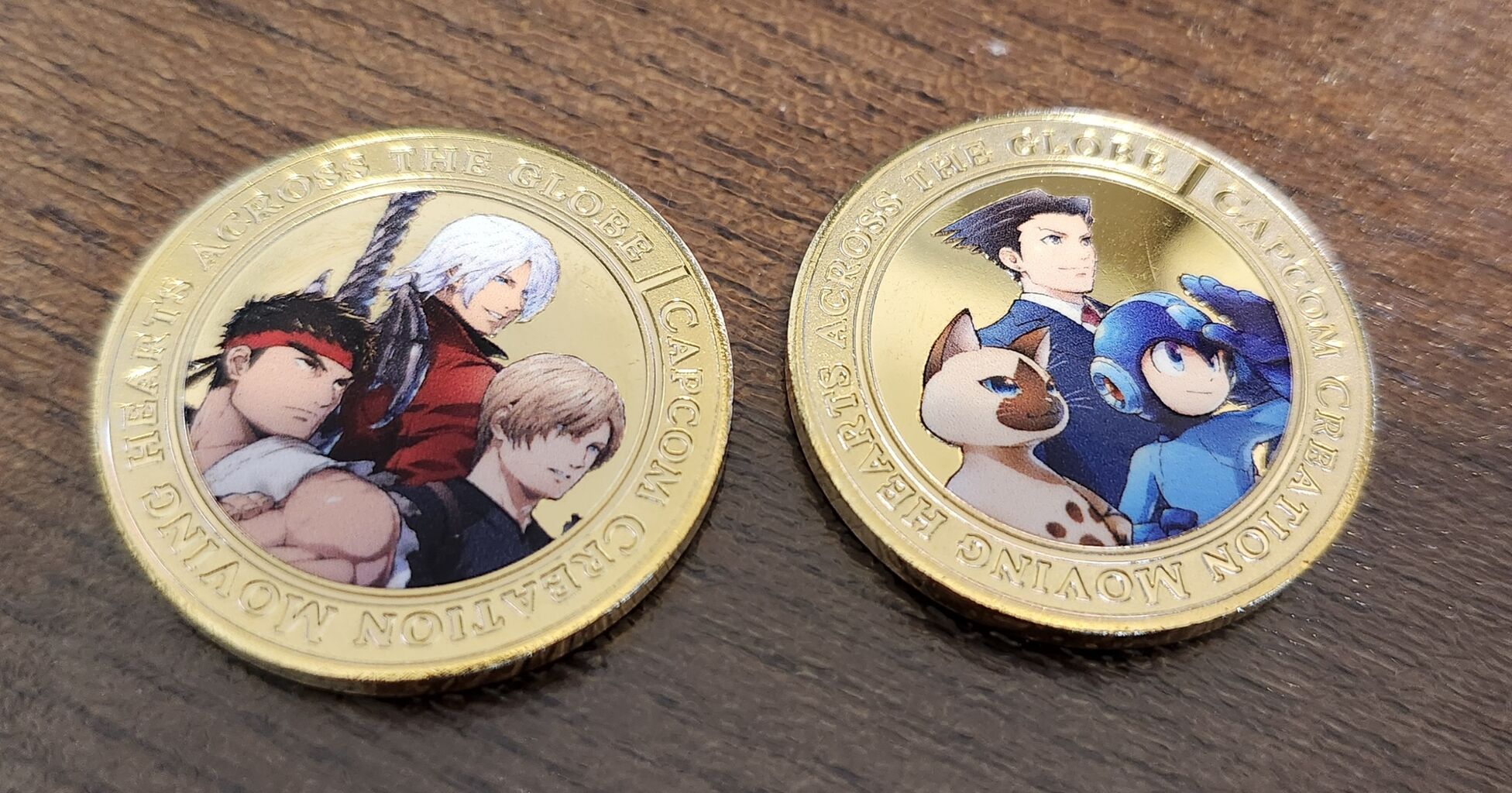 大カプコン展｣でカプコンキャラ記念メダル！ : 毎週日曜朝更新！「週刊