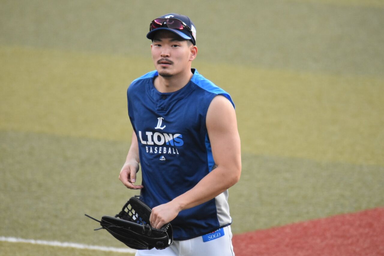 元埼玉西武ライオンズ 川越誠司選手 オーセンティックユニフォーム 元