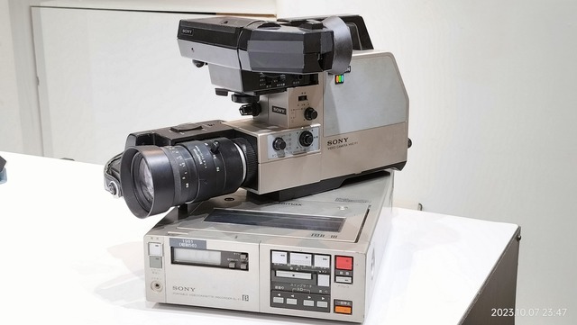 1981/昭和56/SONY/SL-F1/HVC-F1/ベータマックス/ポータブルビデオ