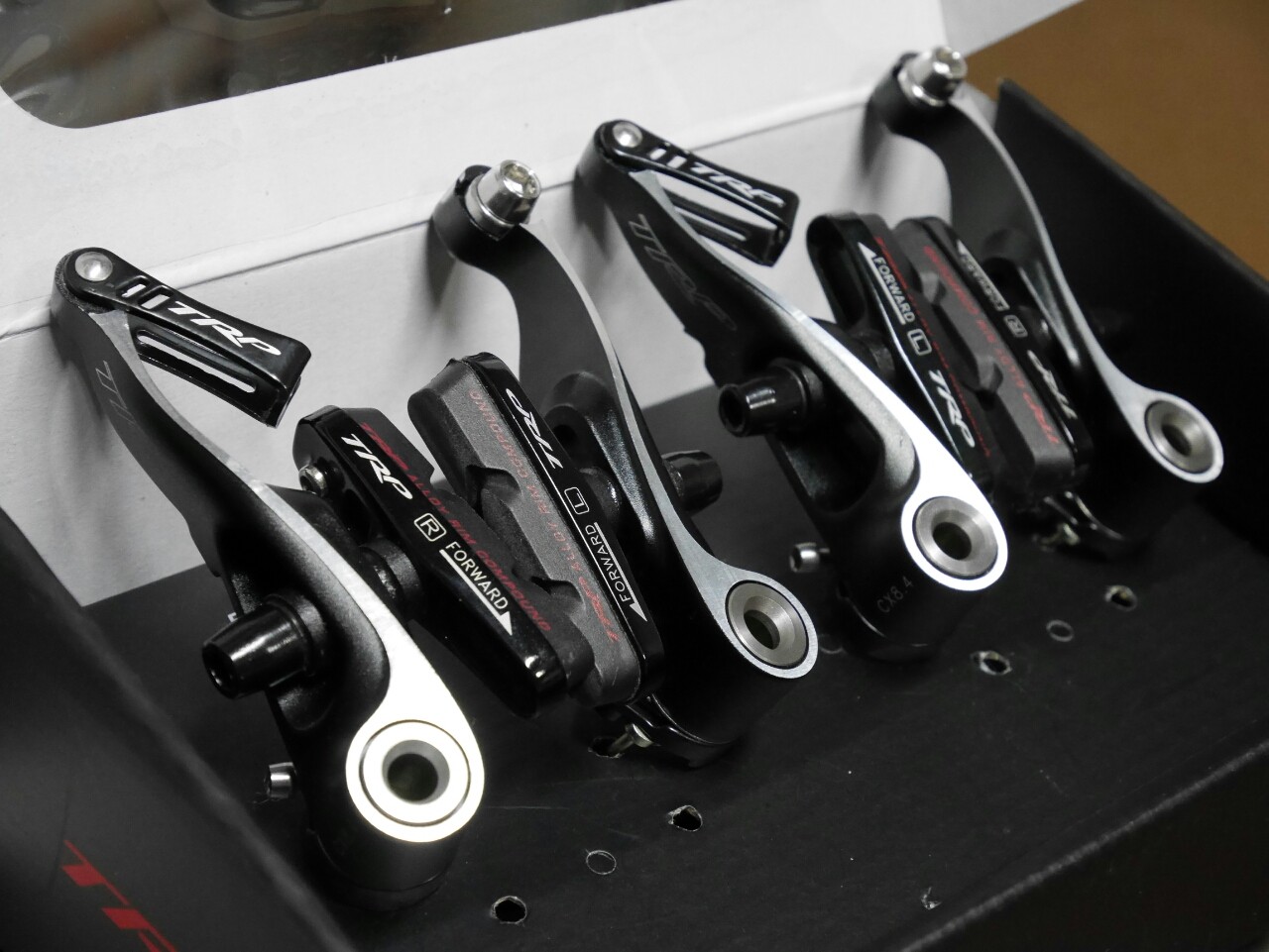 TRP】DAHON Boardwalk D7をCX8.4でミニVブレーキ化！ : 自転車“記文”