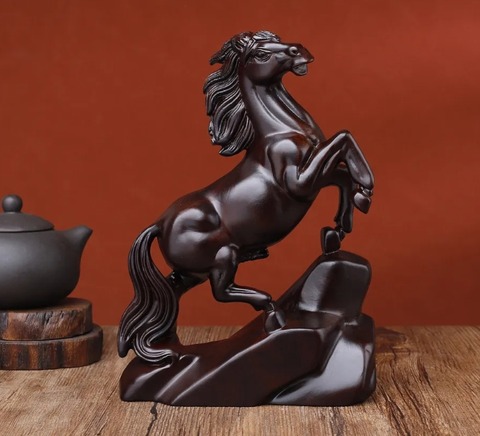 黒檀木製馬置物、風水陣鎮宅で財運アップし成功を招く贈り物:職人技の