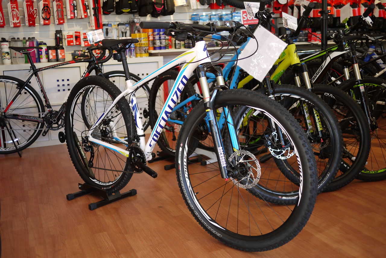 実は前から入荷していました・・・SPECIALIZED CRAVE COMP 29 : SBC