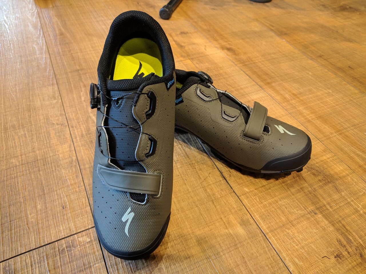 こんなビンディングシューズが欲しかった！SPECIALIZED RECON2.0をご