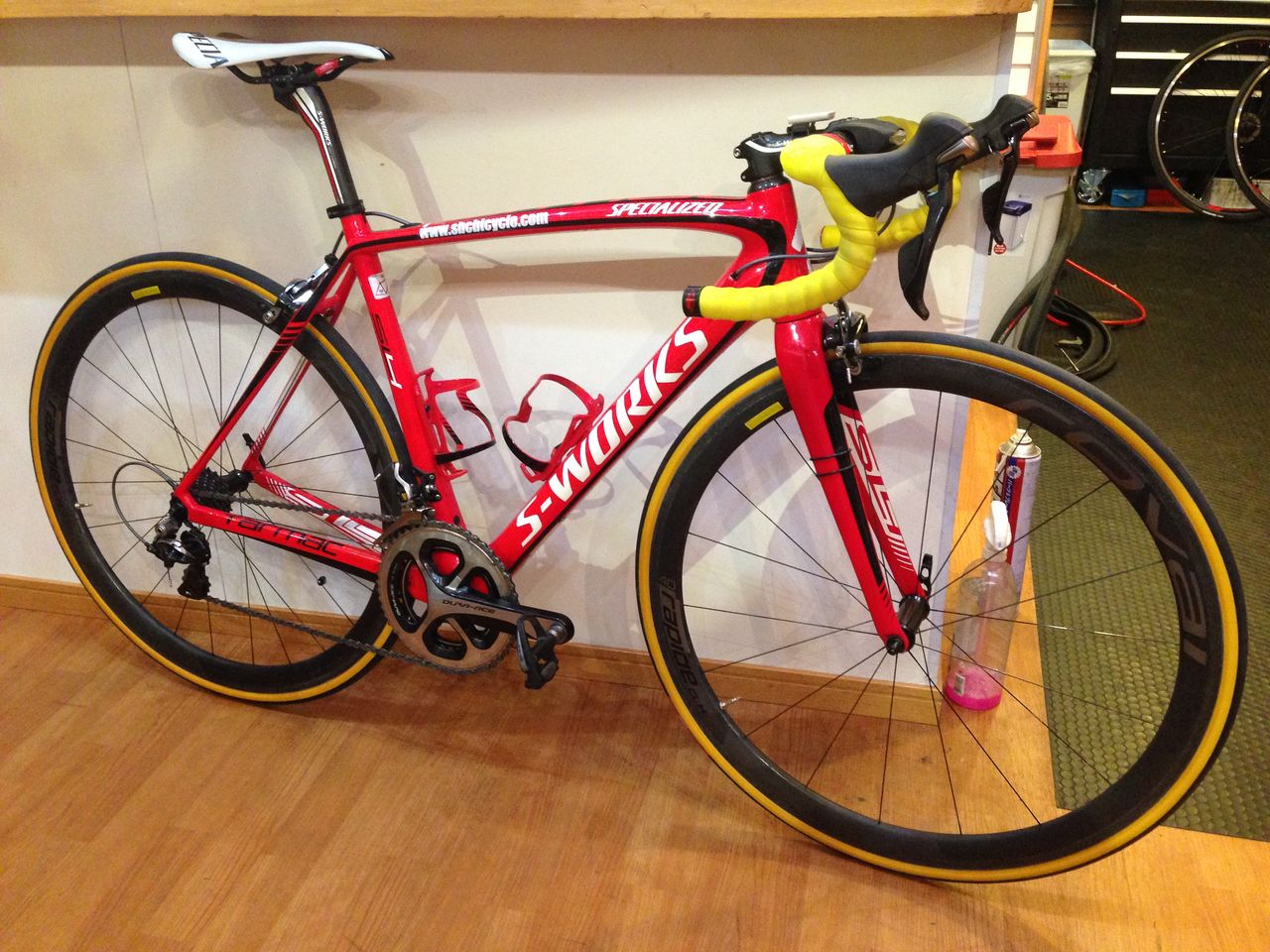 ロードバイク向けハイスペックタイヤ TURBOシリーズ人気です！ : SBC