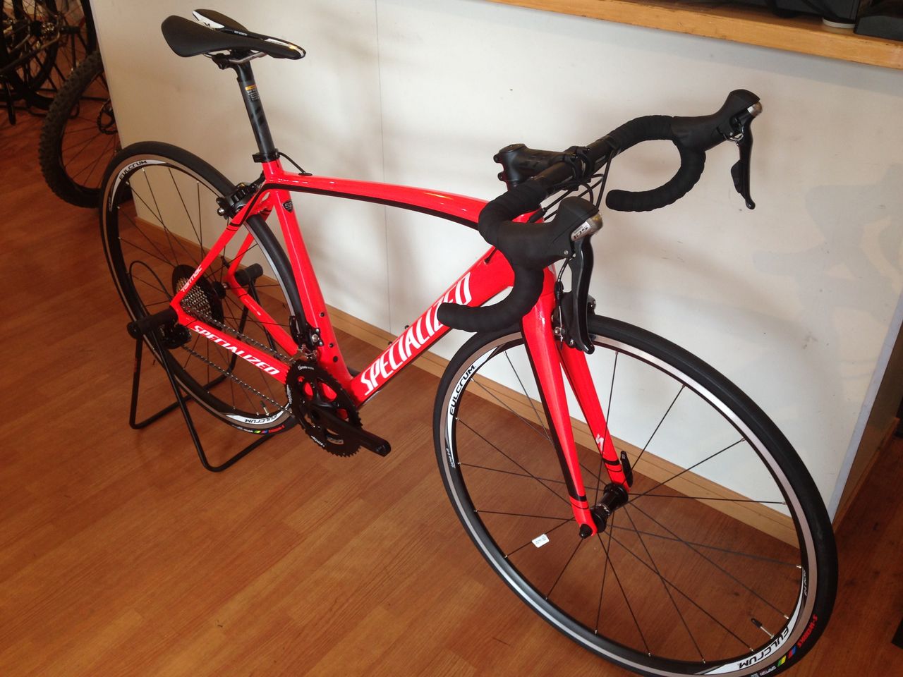 入荷情報 SPECIALIZED 2016年モデル 「TARMAC ELITE」 : SBC 新着情報