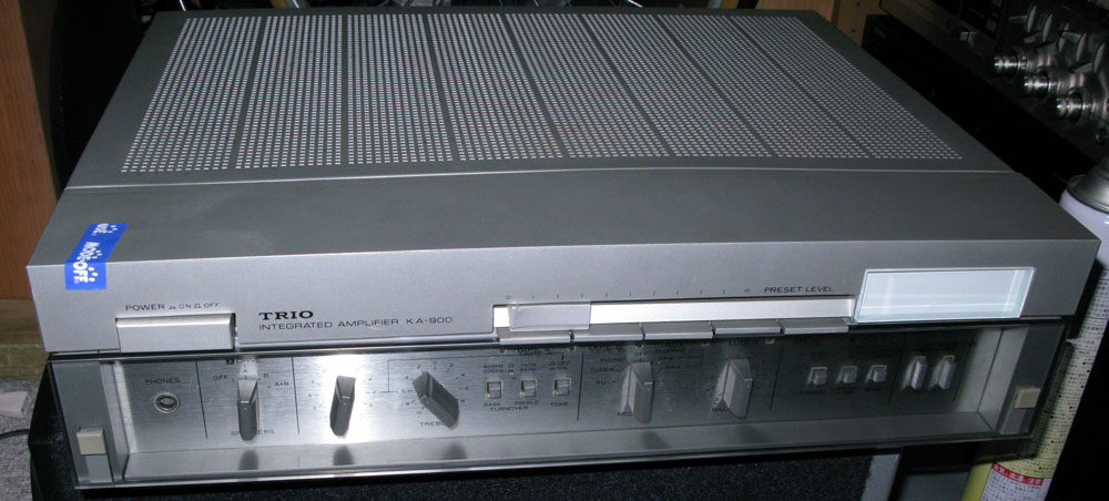 TRIO KA-900（プリメインアンプ） : フラットバーロードで行こう！