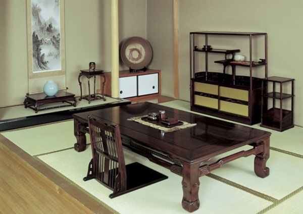 花梨（かりん）の座卓 塗り直し : ニシザキ工芸(株)塗装部 工房日誌 2