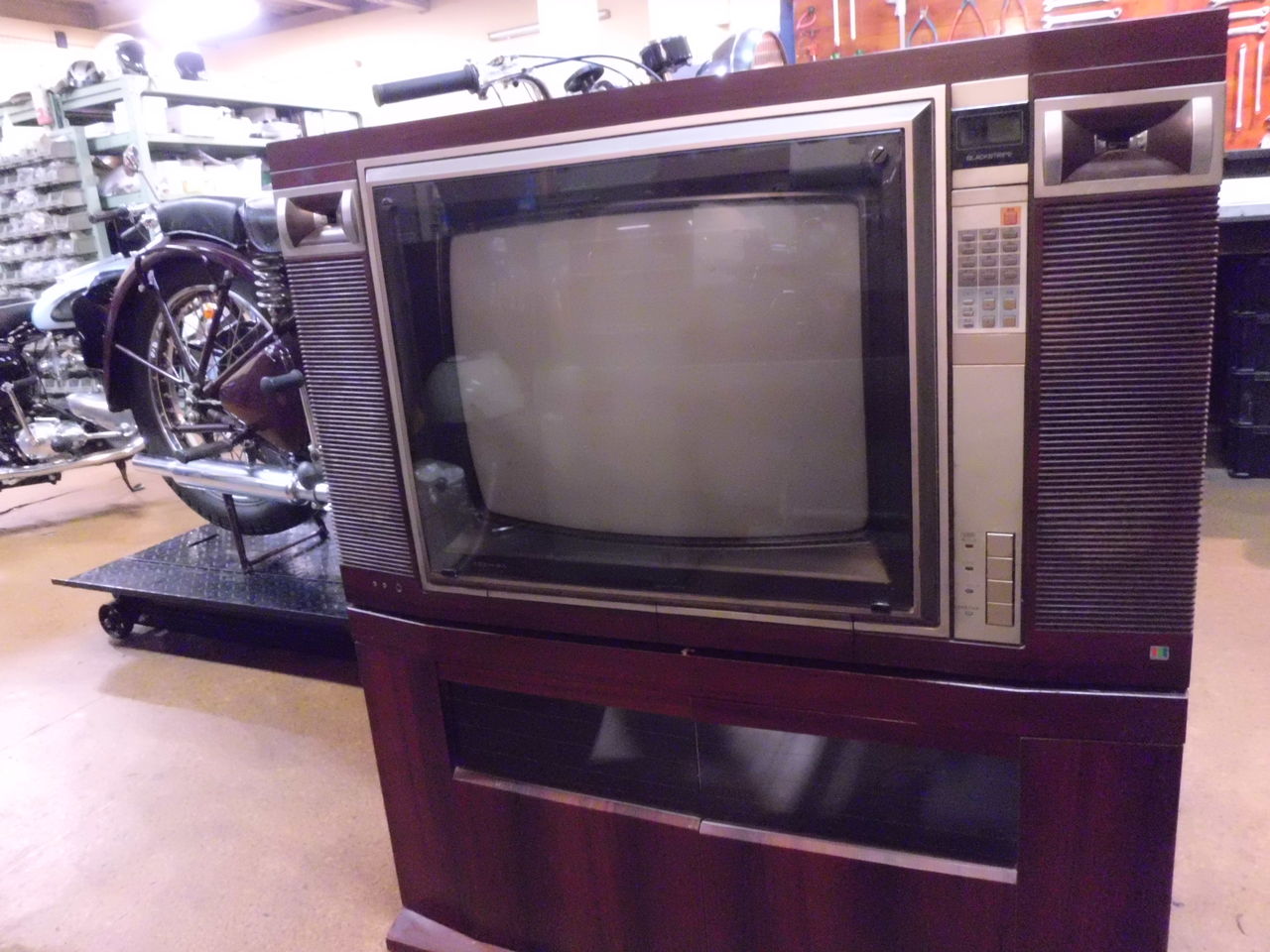 TOSHIBA ブラックストライプEX 20G683 ときめき＋純正テレビ