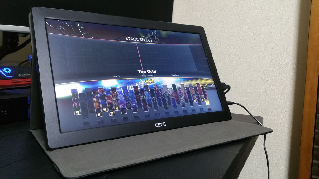 レビュー】持ち運びに便利なHoriの「Portable Gaming Monitor for