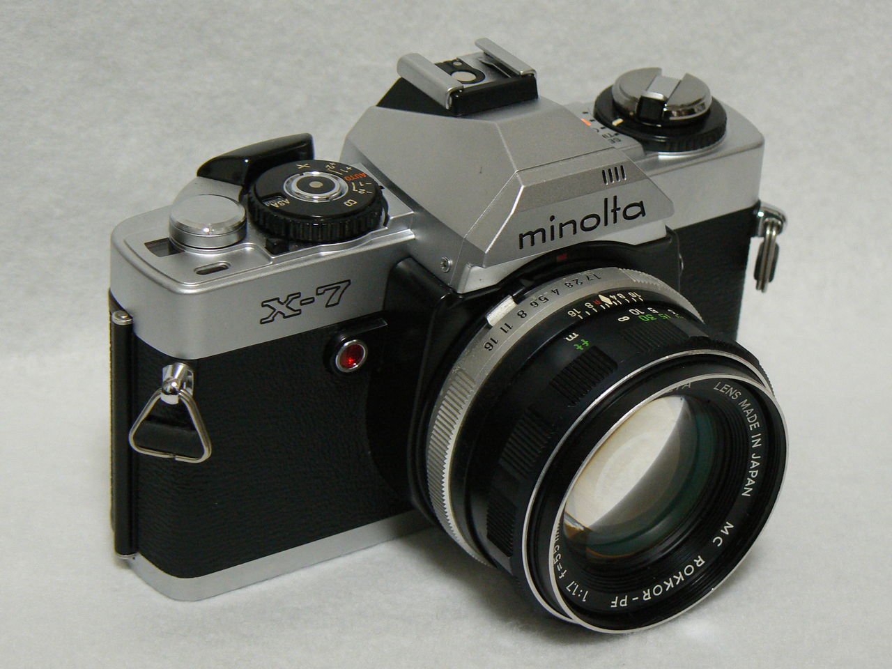 第187回目 銀と黒(最終回) ミノルタX-7 : ポンコツとうさんの「カメラ