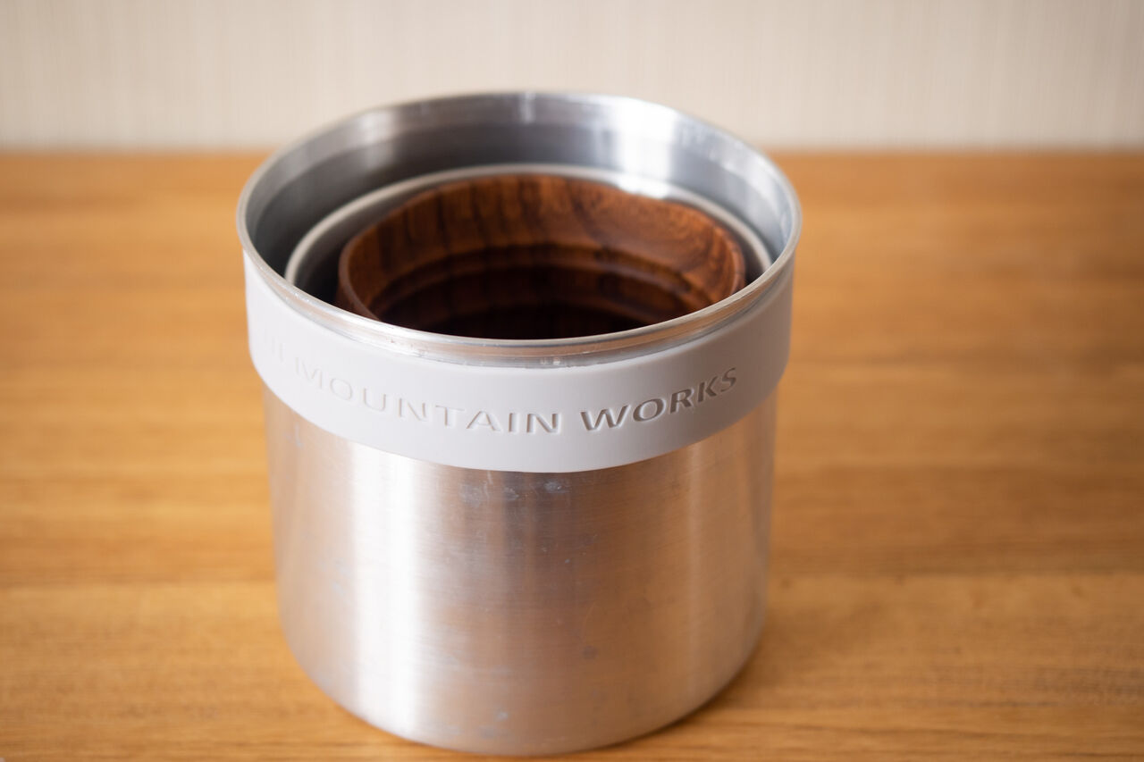 山のカップ [VIVAHDE 山のうつわCUP] : 山に野に川に呑みに