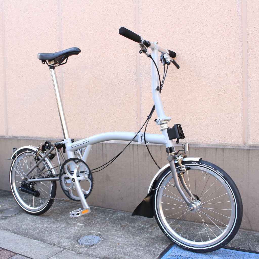 ブロンプトンのスーパーライト(チタン)フレームモデル再入荷