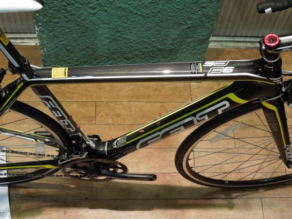 2012 FELT 「 F6 」カーボンフレームなのに17万円代！！ : Viento