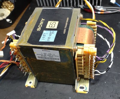 久々のジャンクアンプ解体、SONY STR-VZ555ES : 音の牢獄