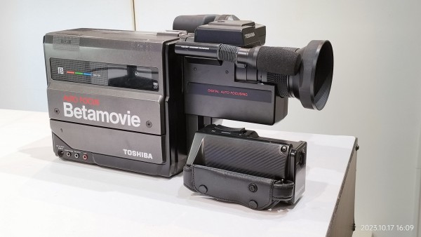 1984/昭和59/TOSHIBA/BM-T22/AUTO FOCUS BETA MOVIE/SONY BMC-200 OEM