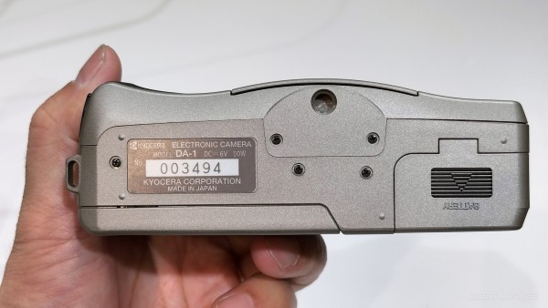 1996/平成8/KYOCERA/DA-1/27万画素/電子スチルビデオカメラ/電子カメラ