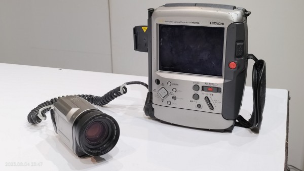 1996/平成8/HITACHI/VM-H200L/Hi8/Joy&free/はなれワザ/カメラ分離型