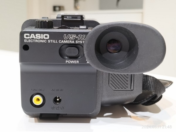 1987/昭和62/CASIO/VS-101/電子スチルビデオカメラ/28万画素/2インチ