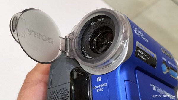 2003/平成15/SONY/DCR-TRV22/Handycam/ハンディカム/DV/2メガピクセル