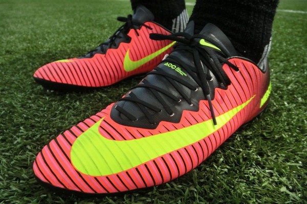 レビュー】 マーキュリアルヴェイパー11 AG-PRO 人工芝での感想