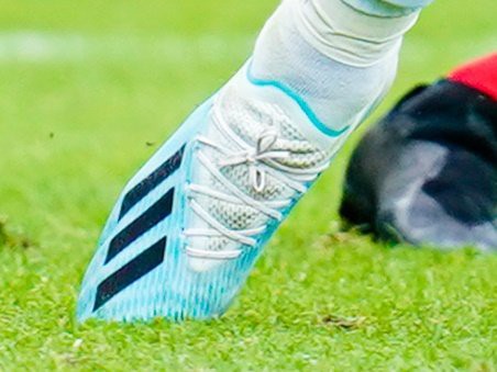 原口元気がアディダスと正式契約！ナイキから契約変更で着用スパイクは