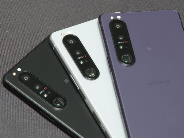 写真で見る「Xperia 1 III」。ソニーの可変式望遠カメラ（70mm・107mm