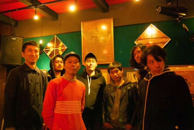 愛知発2大ハードコアパンクバンド、DancebeachとTHE T.V. DINNERSが