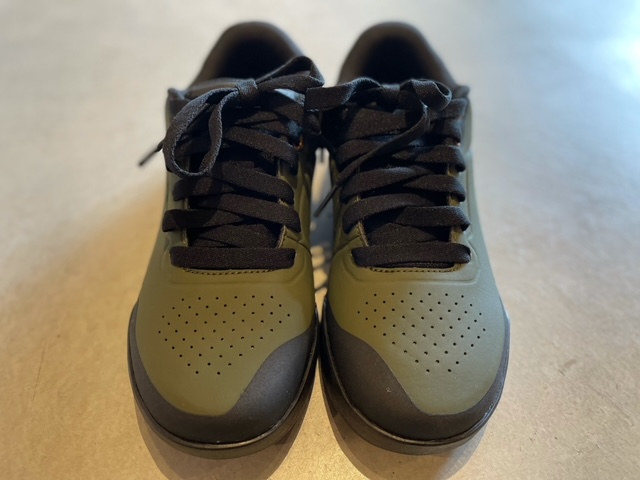 GIROのナイスなフラットペダルシューズ！！ LATCH 入荷致しました