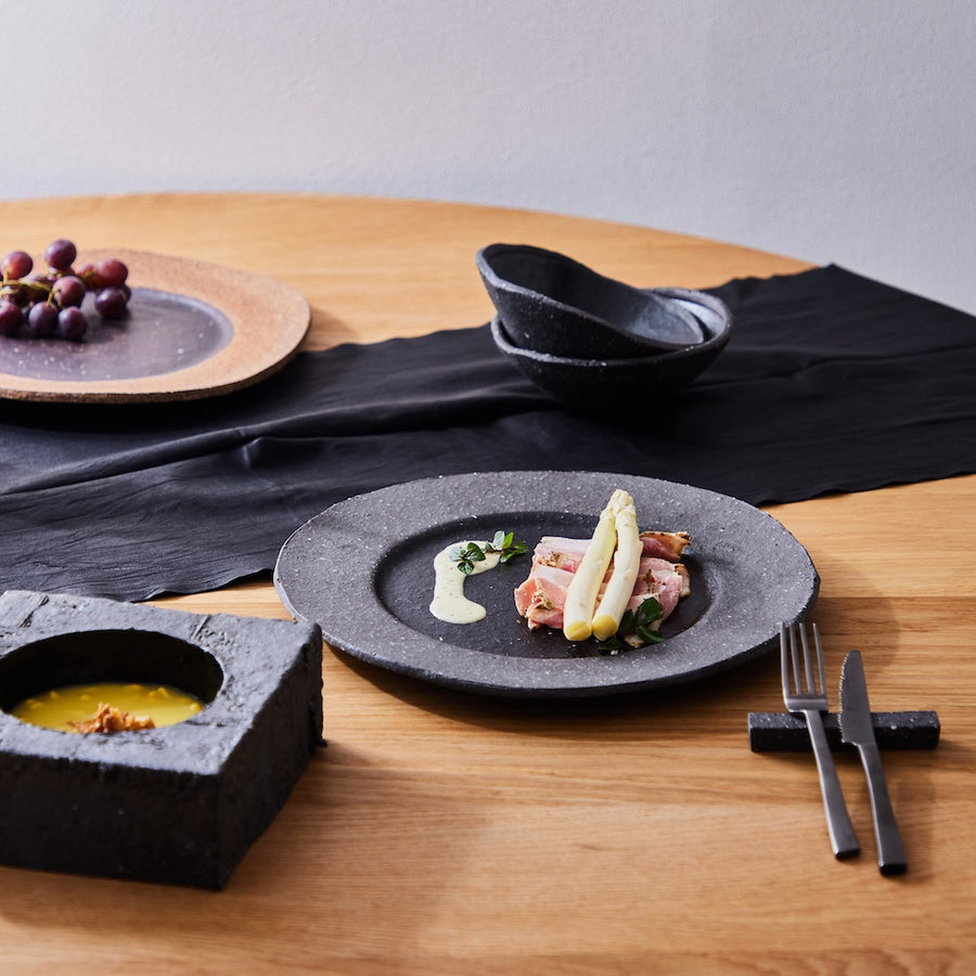 玄 ゲン 大皿 30cm / Living Talk Decor リビングトークデコール